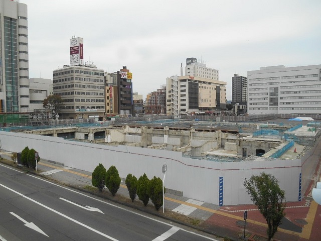 中古】大型店立地と商店街再構築―地方都市中心市街地の再生